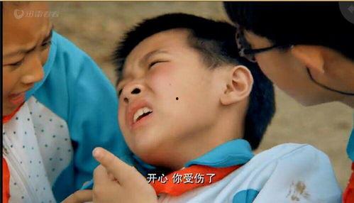 娱乐吃瓜小男孩是谁啊视频,网络红人背后的故事